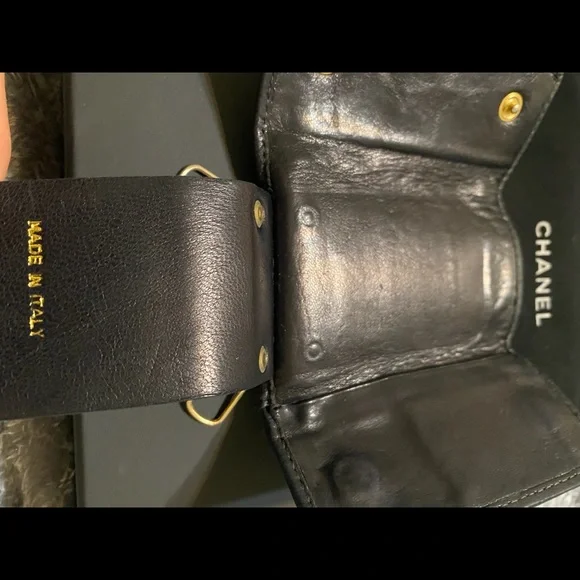 RARE CHANEL 6 key holder - Picture 4 of 15